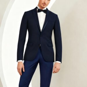Super 150s Navy Three-Piece Made-to-Measure Wool Suit