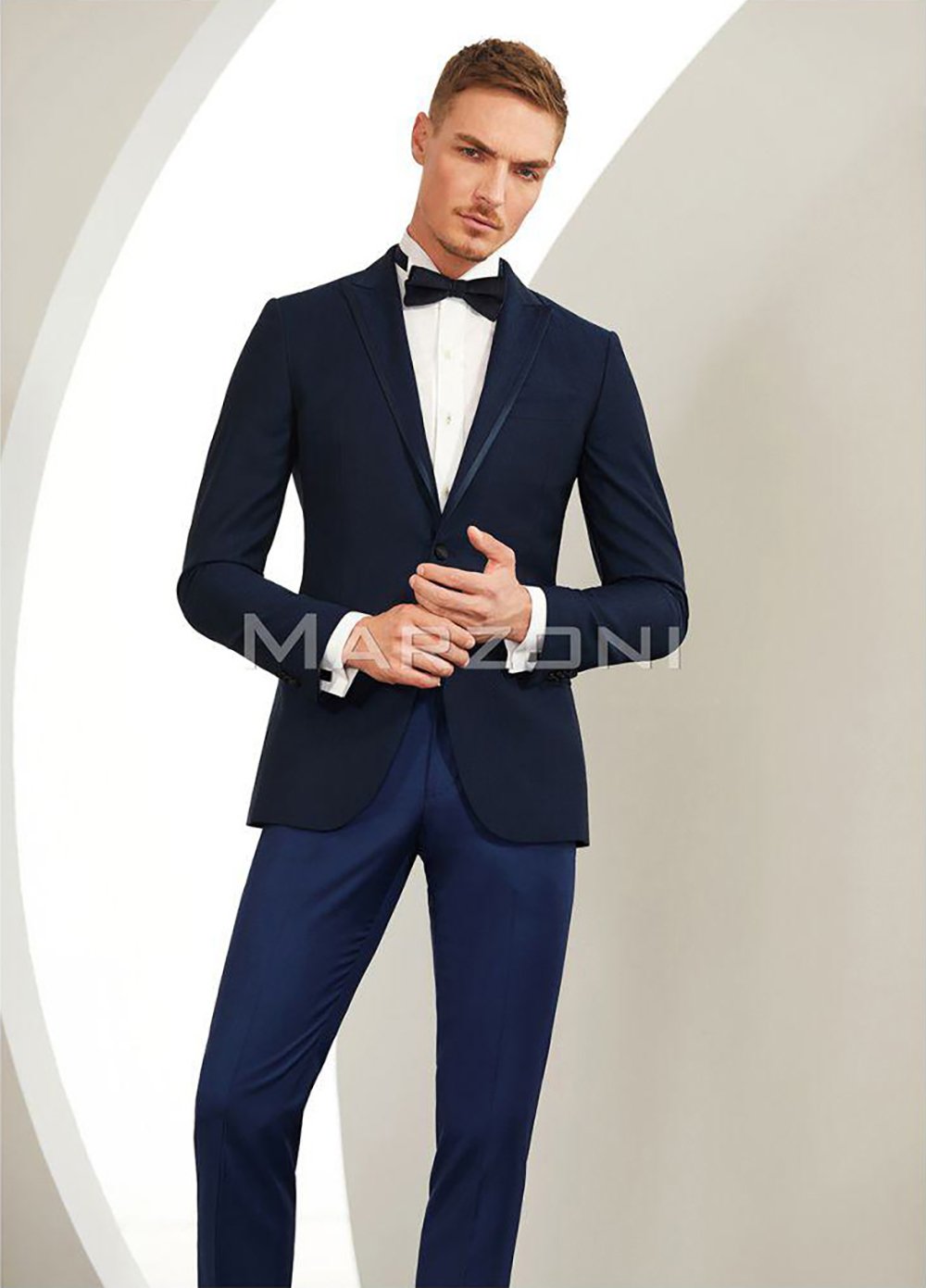 Super 150s Navy Three-Piece Made-to-Measure Wool Suit - Image 2